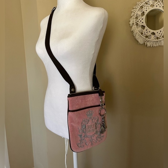 Juicy Couture Handbags - Juicy Couture Cross body purse